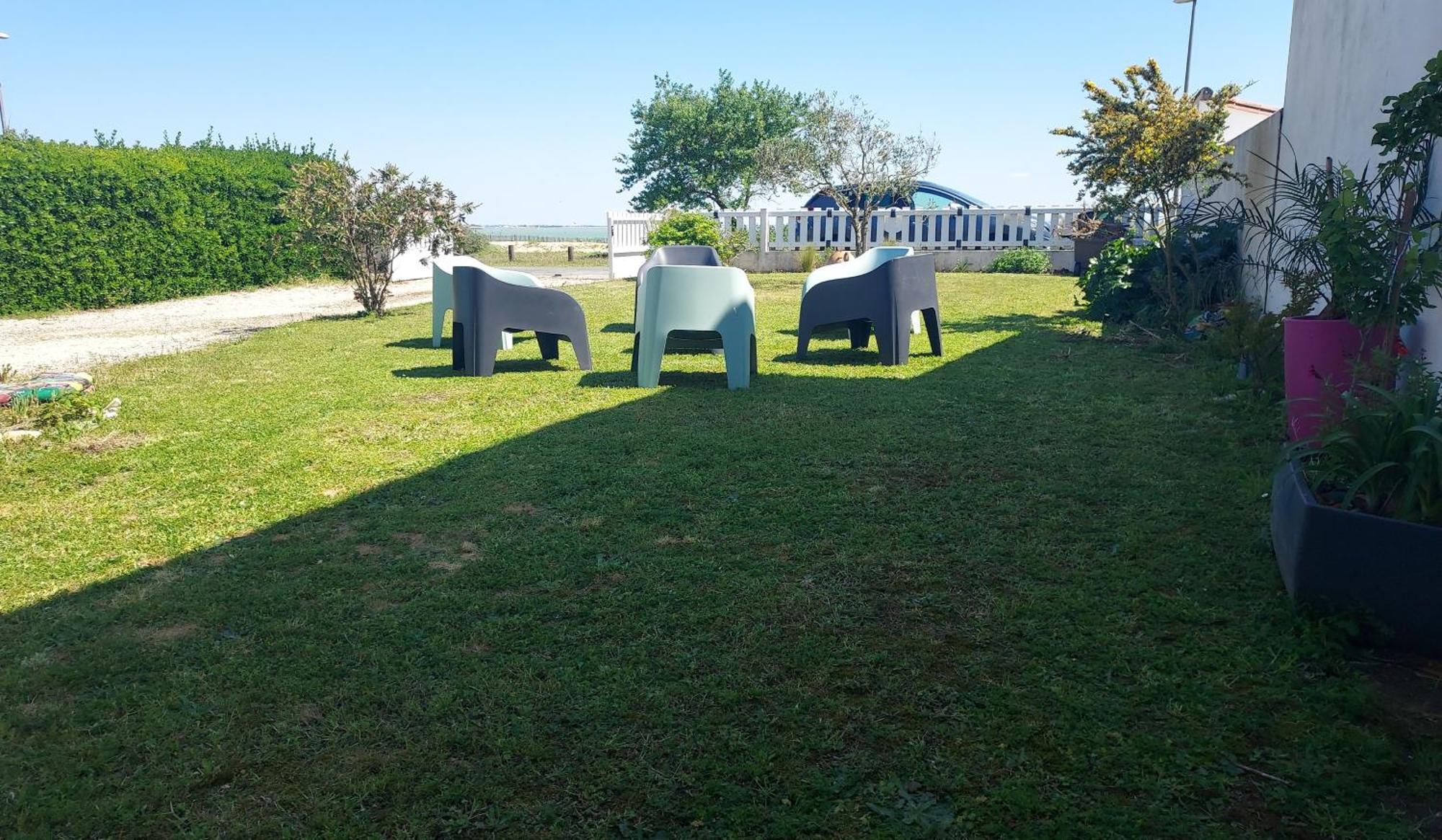 Maison Face A La Mer Rivedoux-Plage Exteriör bild
